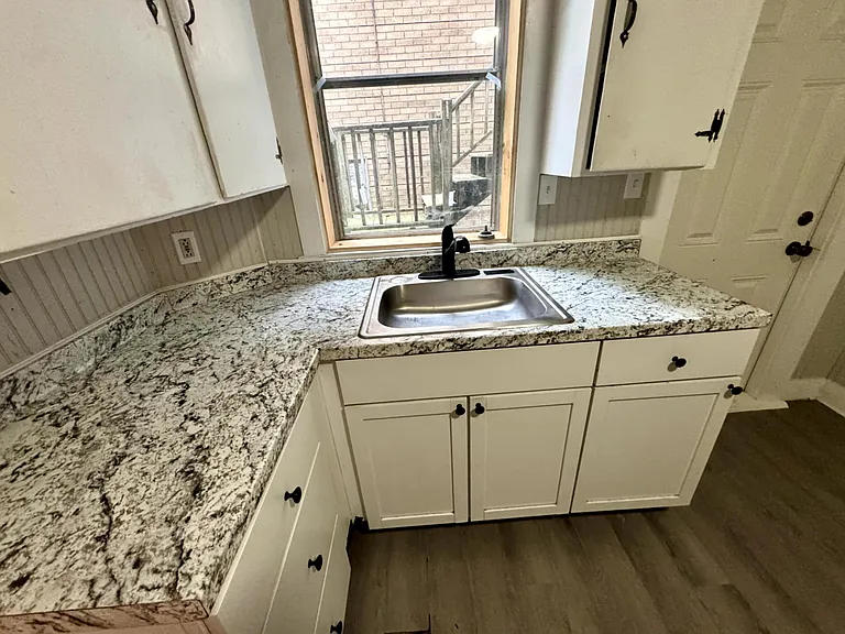 82 Bracewell Ave #2 — Photo 1