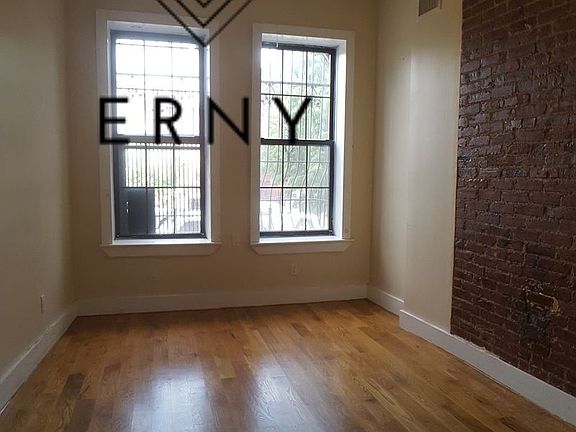 2nd image of 160 Pulaski St #3L