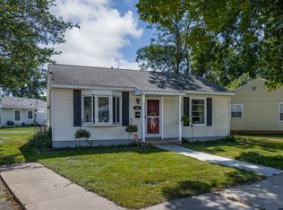 93 Craig Ave, Madison, WI 53705