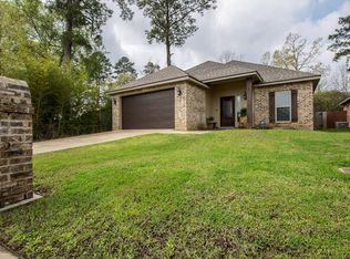 210 Addison Dr, Woodworth, LA 71485