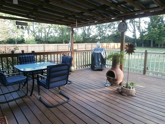 4th image of 217 Glenrose Ln