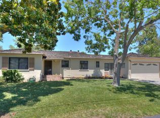 18507 Ravenwood Dr, Saratoga, CA 95070