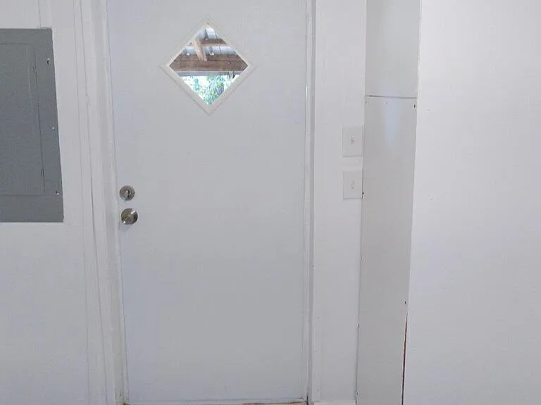 200 Double Rd #4 — Photo 7