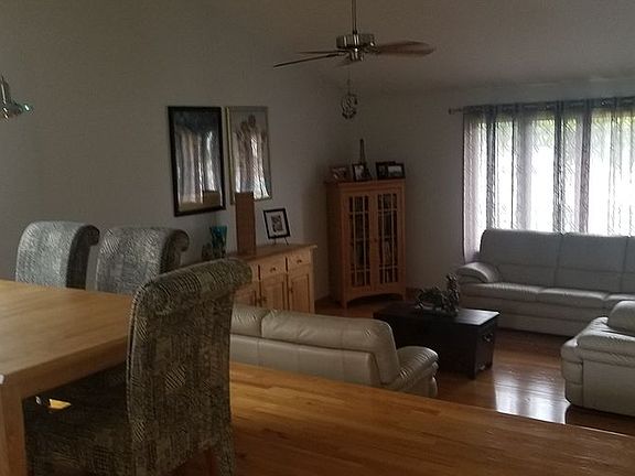 4th image of 8841 Pebble Beach Ln
