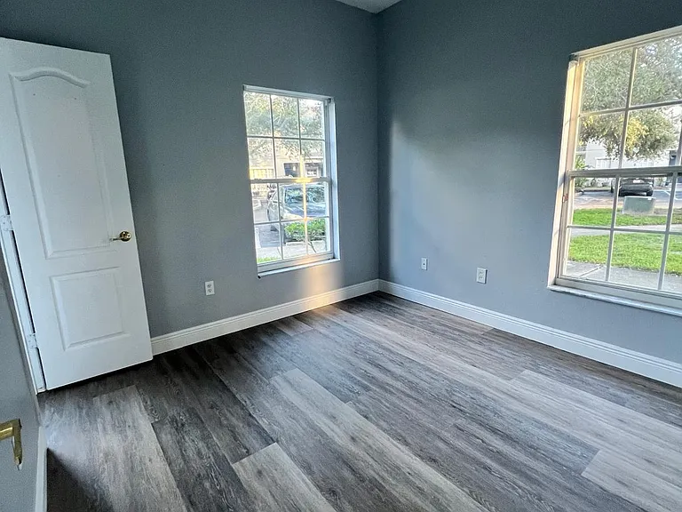 6728 Lake Rochester Ln — Photo 4