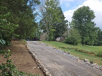 3rd image of 3127 Yell Rd
