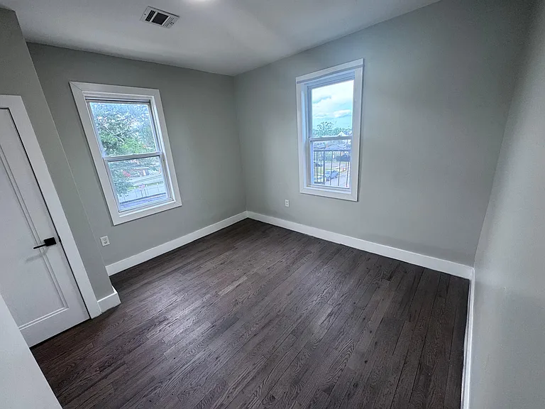 490 Rahway Ave #21 — Photo 10