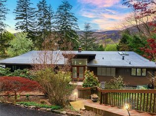 53 Tranquility Rd, Suffern, NY 10901