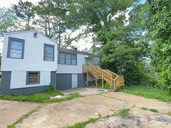4052 N State St, Jackson, MS 39206