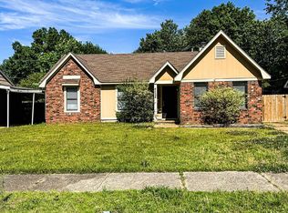 4524 Country Brook Dr, Memphis, TN 38141