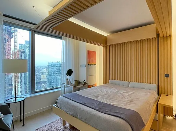 3 Court Square image 1 of 6