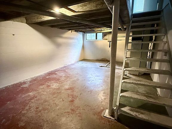 4th image of 5531 Benton St #5531