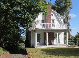16 Hardy Pl, Yonkers, NY 10703