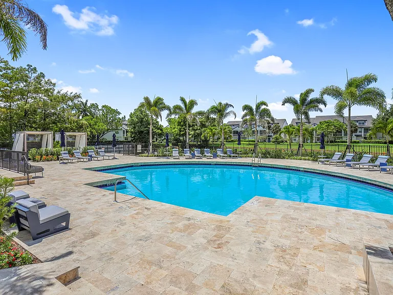 St. Tropez Townhomes & Villas — Photo 12