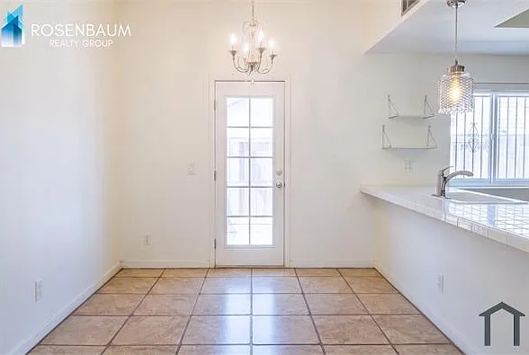 2 bed, 1902 sqft, $1,550 — Photo 3