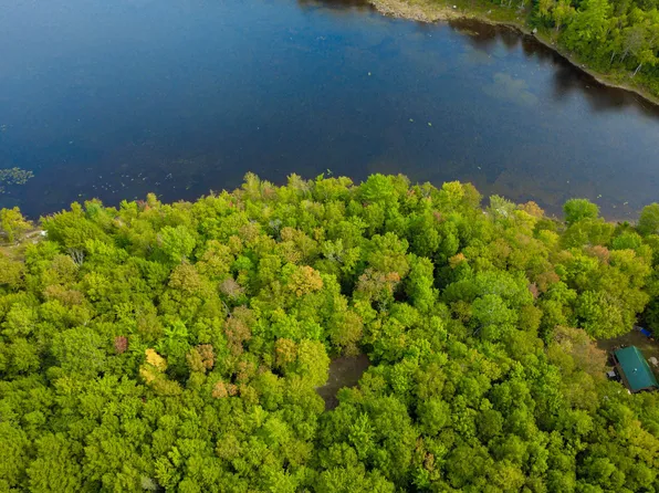 25 Mattaseunk Road, Molunkus Twp, ME 04451