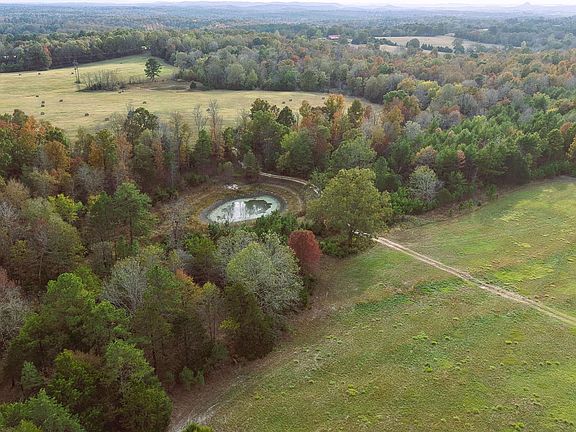 2nd image of 500A Big Woods Rd