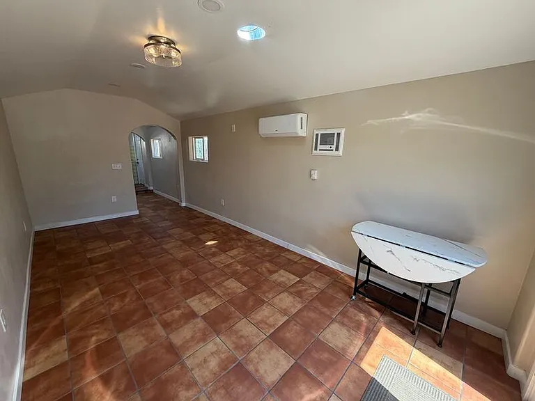 3446 Madison St #D — Photo 8