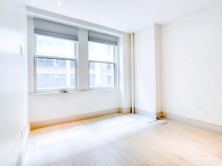 43 W 27th St #5F — Photo 9