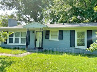 9916 Silverwood Ln, Louisville, KY 40272