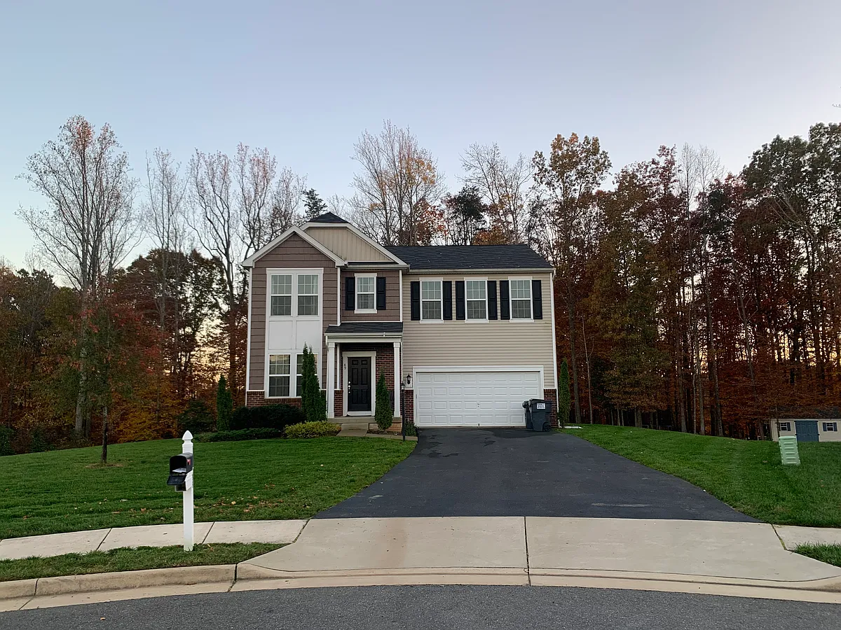Building Photo - 89 Charter Gate Dr