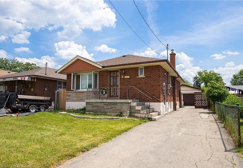 1st image of 8 Shynal Ave