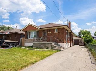 8 Shynal Ave, Hamilton, ON L8H 6K1