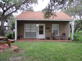 2093 1/2 Tiner Ln, Ingleside, TX 78362