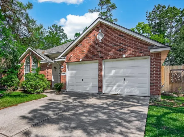 18 Mulberry Glen Pl, Spring, TX 77382