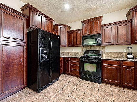 2nd image of 4668 W Tumbleweed St