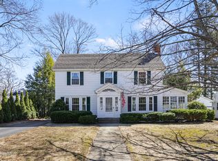 11 Concord Pkwy, Pittsfield, MA 01201