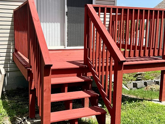 4th image of 210 Forest Ln