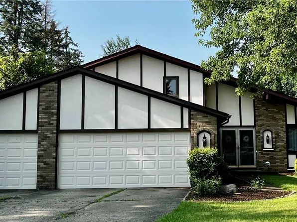 13812 Olde Orchard Rd, Strongsville, OH 44136