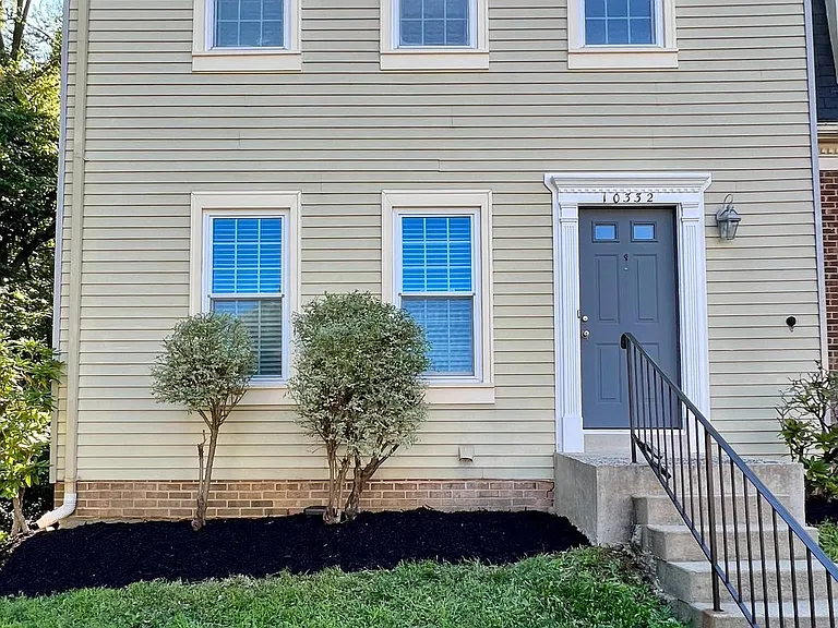 10332 Mockingbird Pond Ct — Photo 1