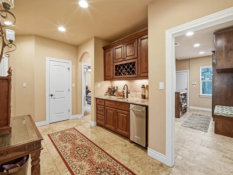 187 Territory Dr #1 — Photo 25