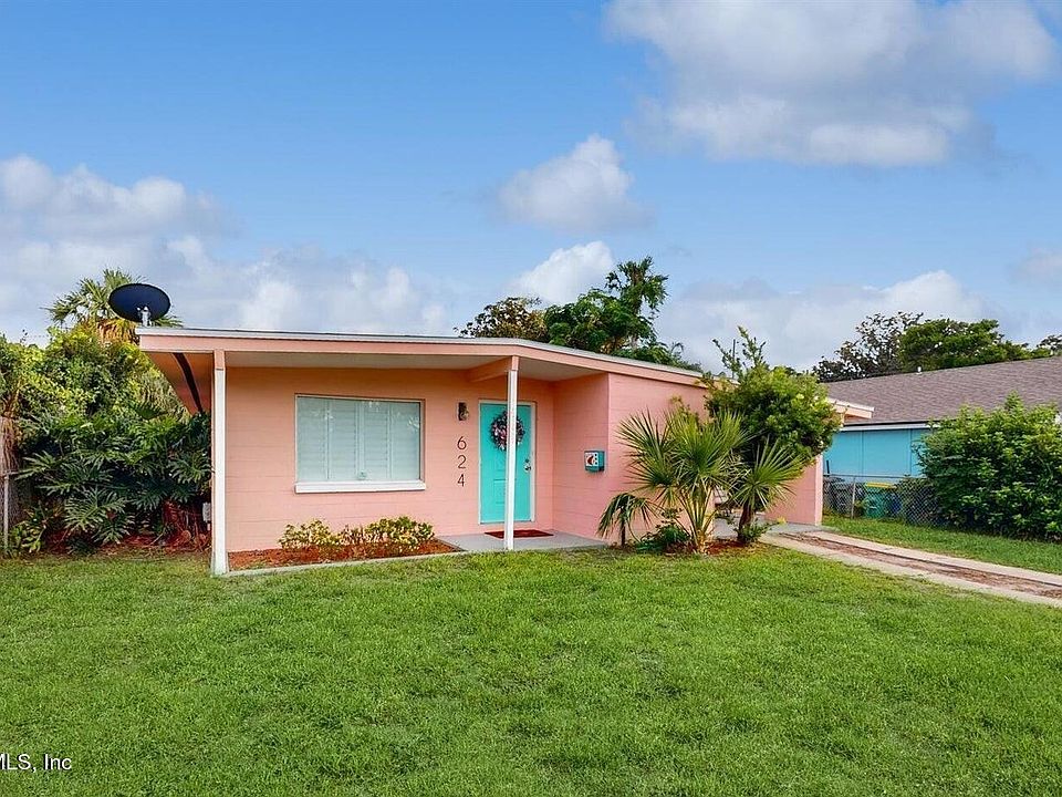 1st image of 624 6TH Avenue N