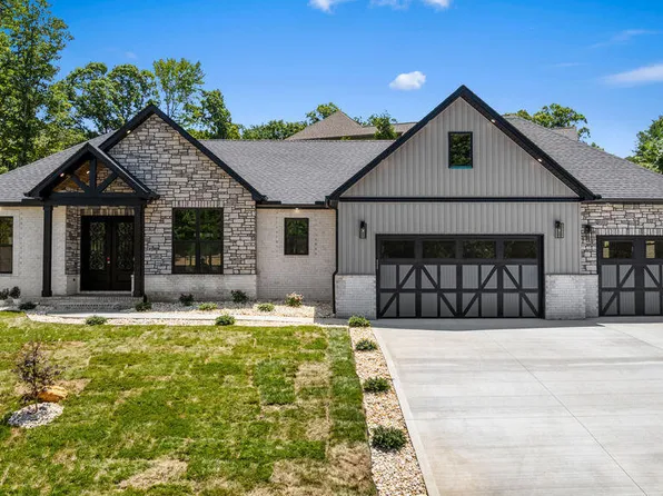 300 Skiatook Cir, Loudon, TN 37774