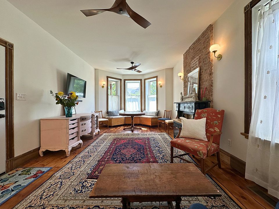 1st image of 95 Liberty St Floor 1