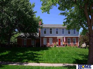 6350 Campbell Dr, Lincoln, NE 68510