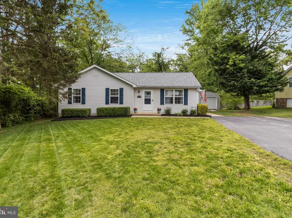 25931 Shenandoah Dr, Mechanicsville, MD 20659