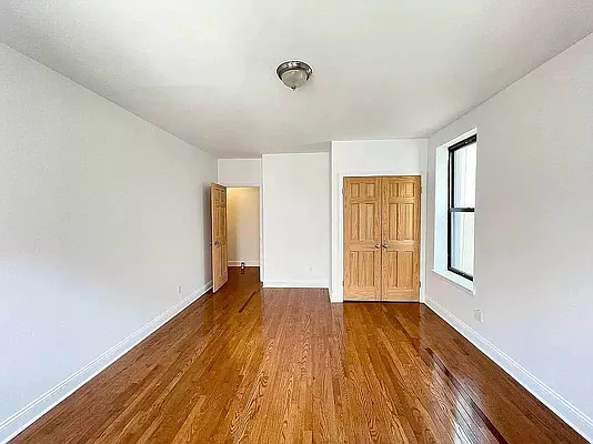 Rented by Bruma Realty LLC | media 11