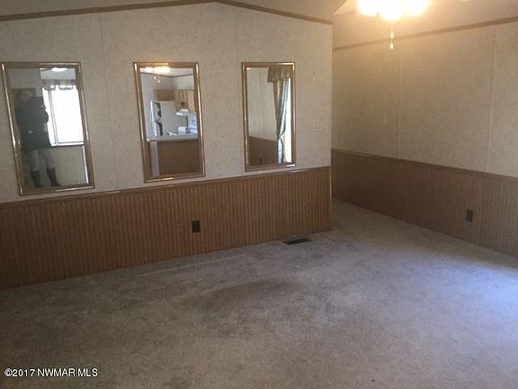 2nd image of 42145 320th Ave SE