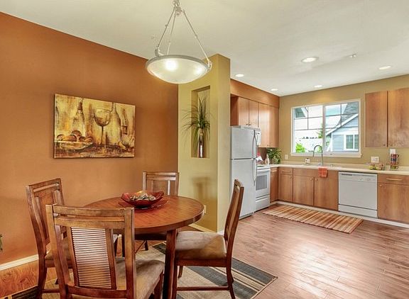 4th image of 1122 63rd St SE #17B