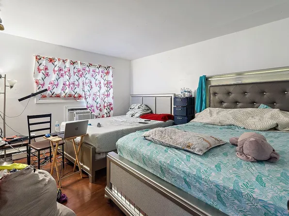 427 5th St, Union City, NJ 07087
