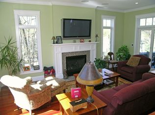 14 Town Way, Winchester, MA 01890