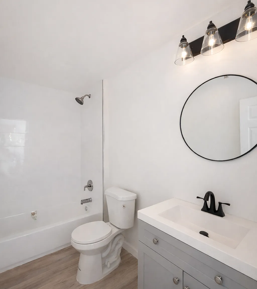 Beautifully Renovated 5/2 In Crystal River — Photo 4