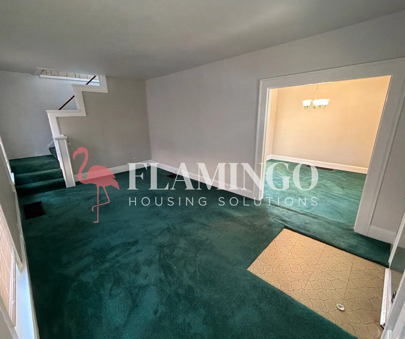 700 Dennison, a charming and well-maintained 3-bedroom, 1-bathroom — Photo 2