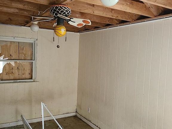 5th image of 1234 Ashland Ave