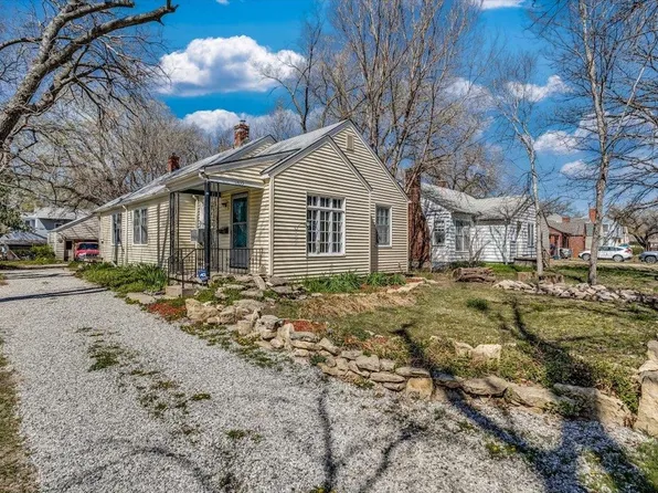 1435 N Burns Ave, Wichita, KS 67203