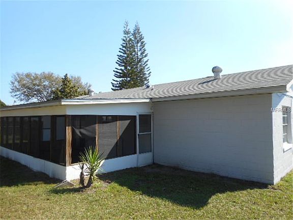 2nd image of 2309 Caborn St